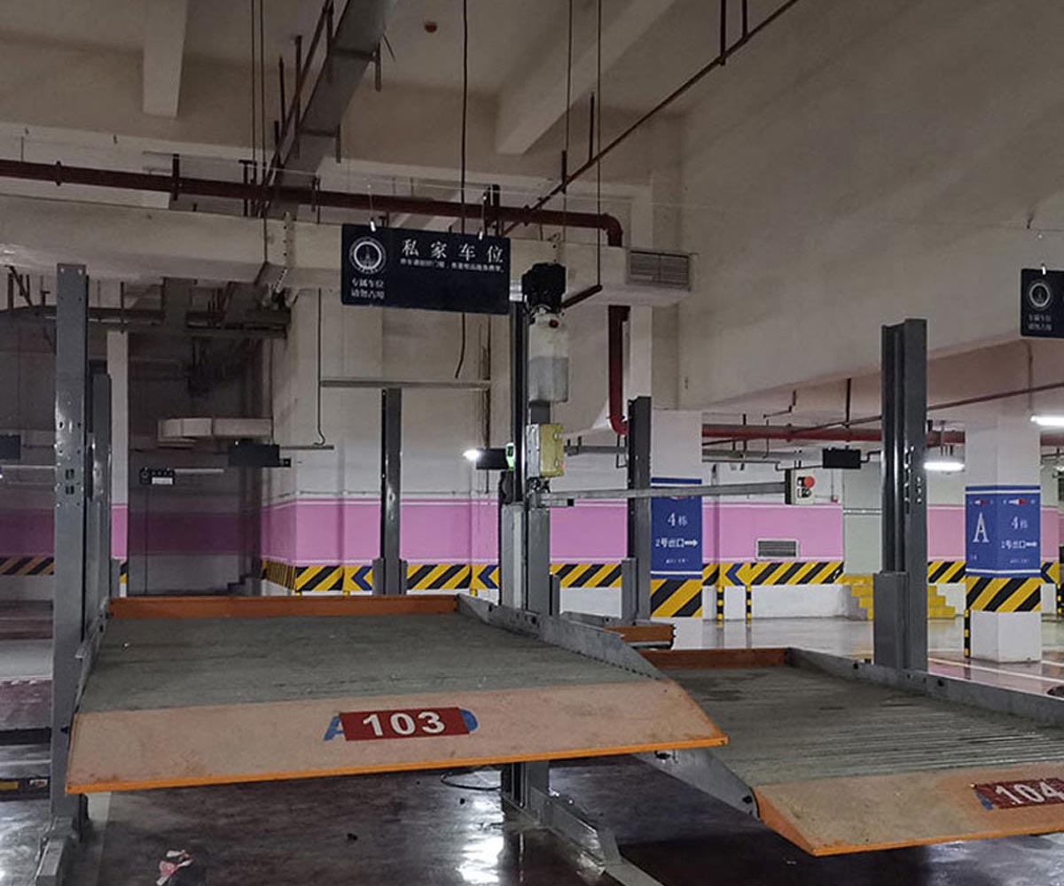 德欽雙層升降橫移式停車設(shè)備租賃