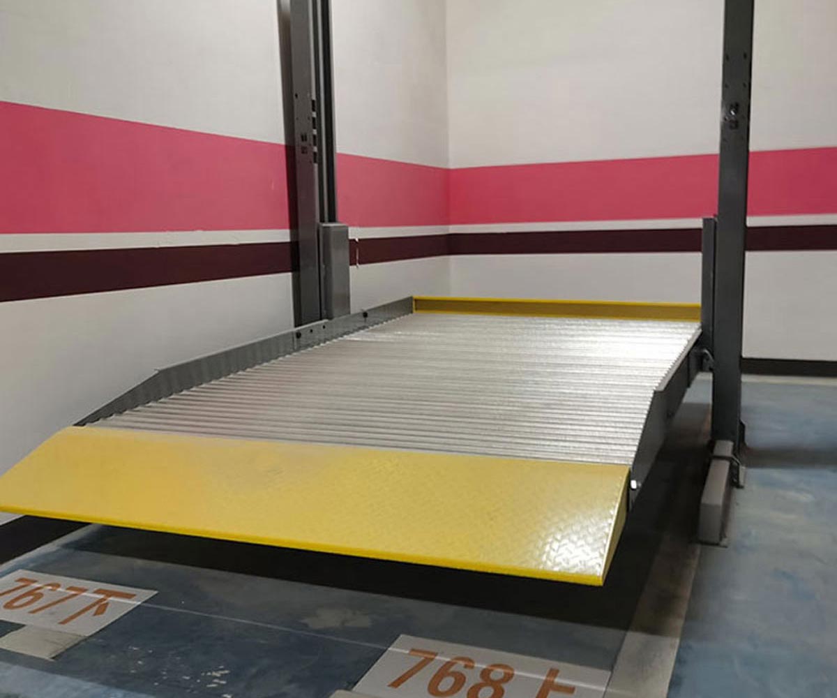 彌勒兩層升降橫移機械式立體停車設備維保
