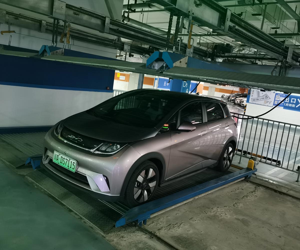 尋甸左右上下平移機(jī)械式停車設(shè)備